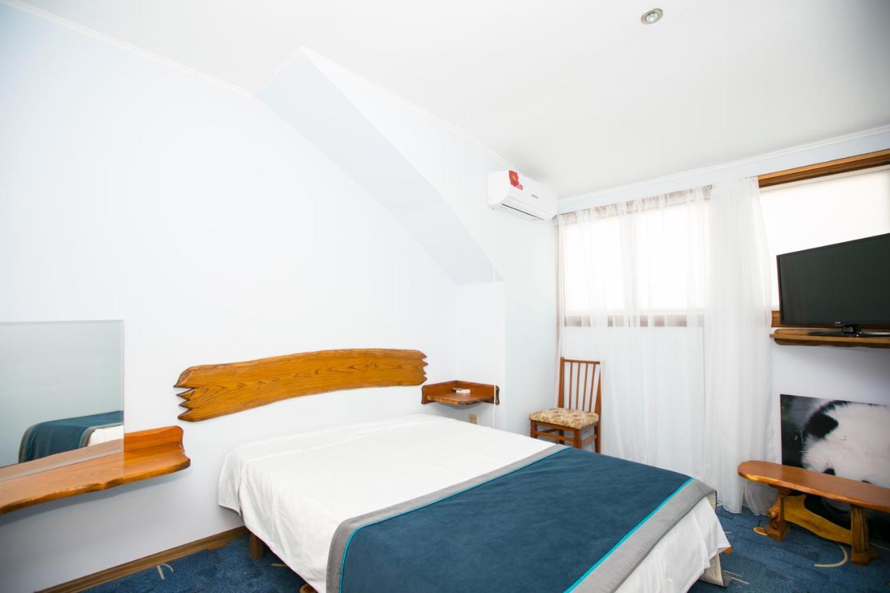 Guest House Lavr 加格拉 外观 照片